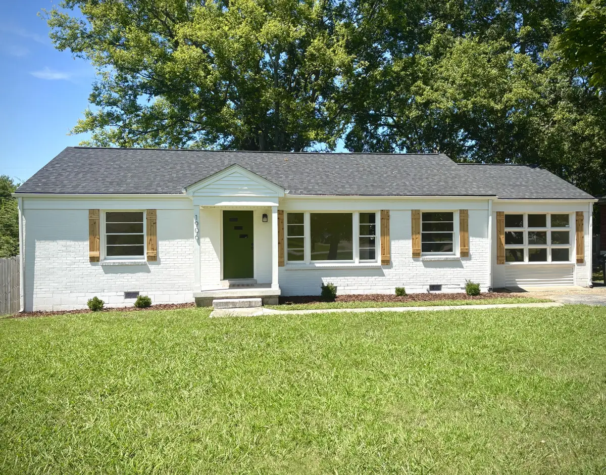 1906 Wedgewood Dr, Columbia, TN 38401 - #1