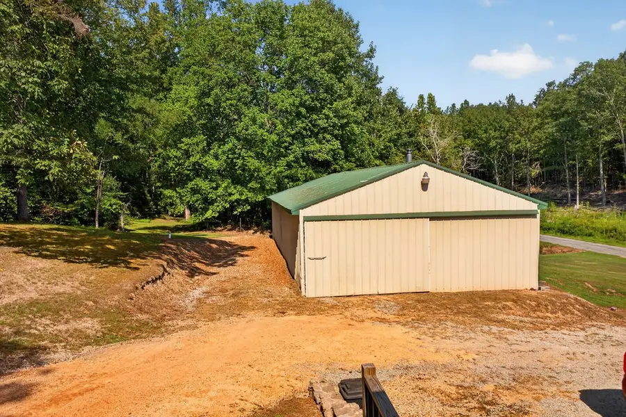 1285 Darbytown Rd, Hohenwald, TN 38462 - #3