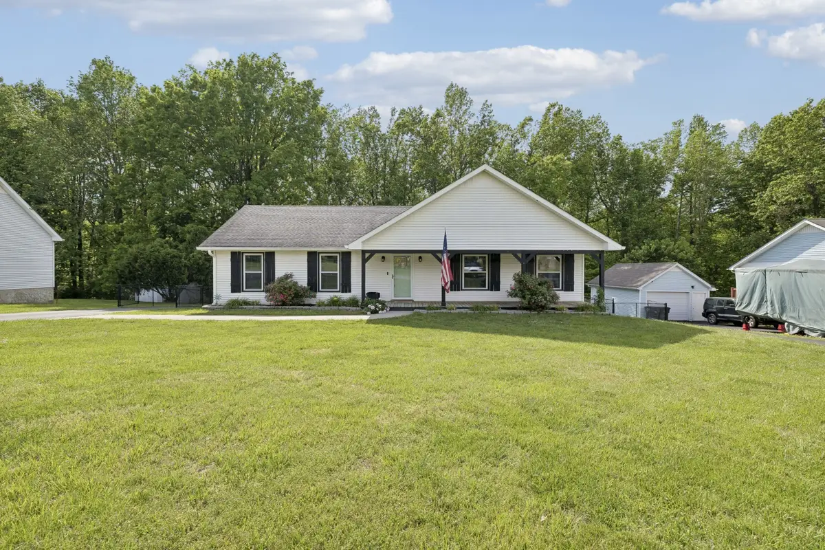 105 Hilco Dr, Lafayette, TN 37083 - #1