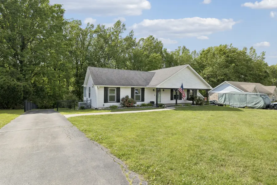 105 Hilco Dr, Lafayette, TN 37083 - #2
