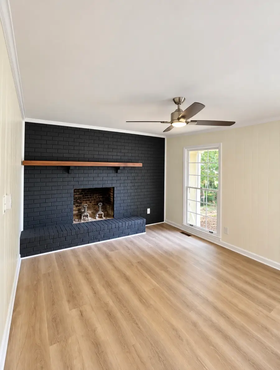 1071 Cliff White Rd, Columbia, TN 38401 - #2