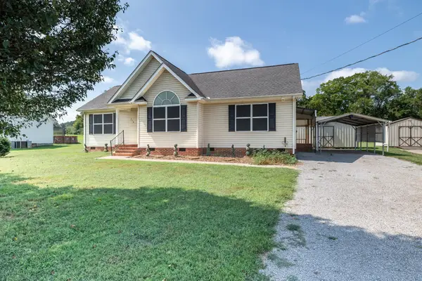 310 Daytona Dr, Cornersville, TN 37047
