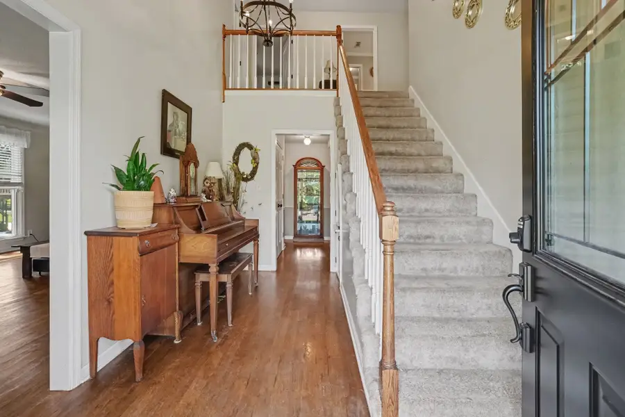 225 Longwood Ln, Clarksville, TN 37043 - #3