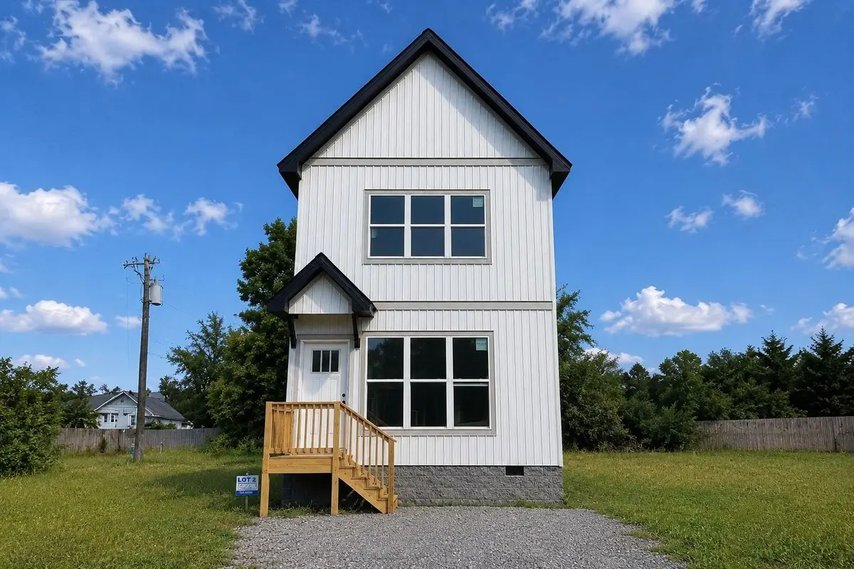 216 2nd St, Guthrie, KY 42234 - #1