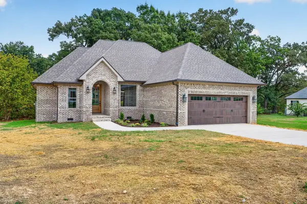 89 Lexington Stop Drive, Rock Spring, GA 30739