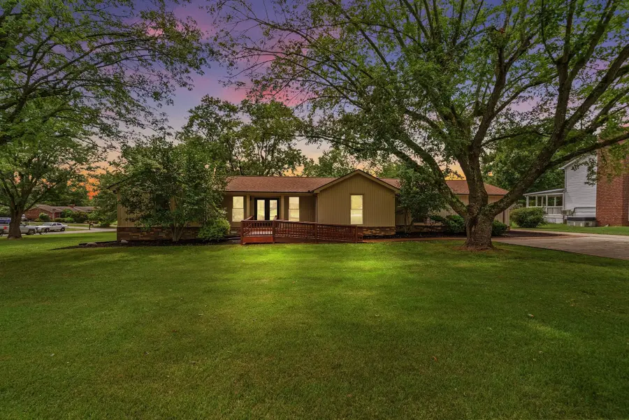 1301 Rivermont Dr, Gallatin, TN 37066 - #2