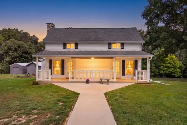 1700 Parchman Rd, Clarksville, TN 37040