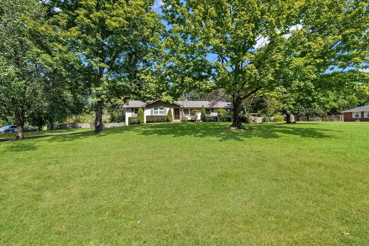 5108 Williamsburg Rd, Brentwood, TN 37027 - #1