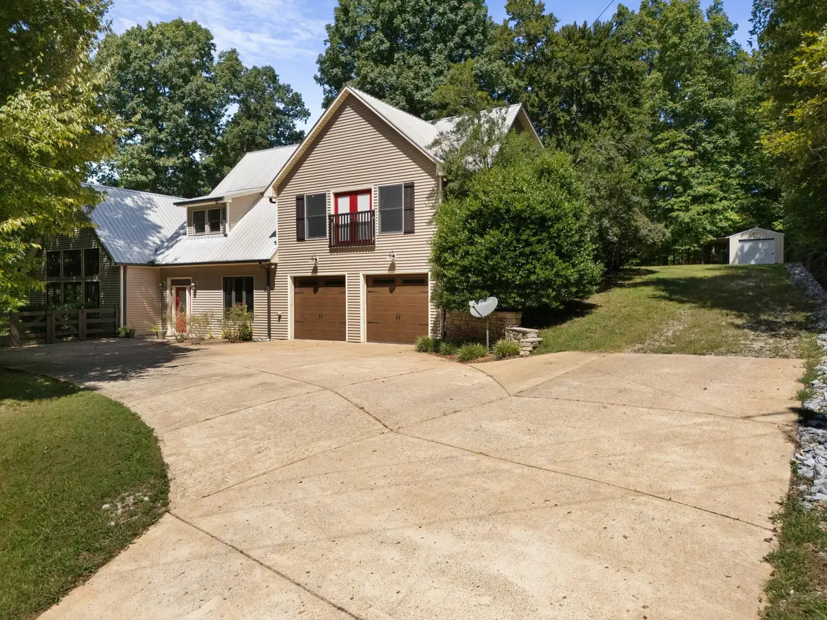 480 Defeated Creek Rd, Centerville, TN 37033 - #1