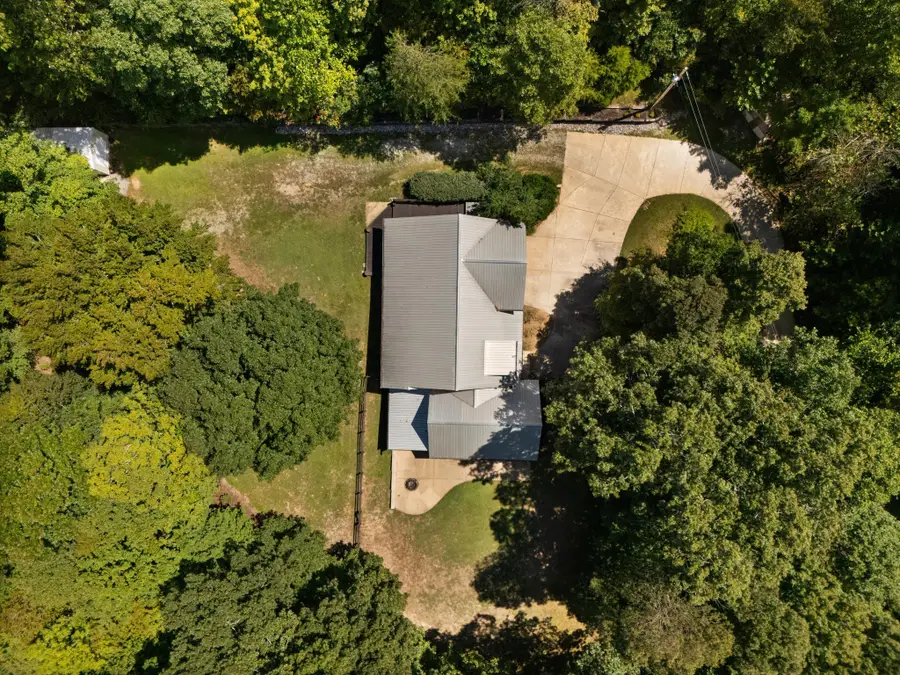 480 Defeated Creek Rd, Centerville, TN 37033 - #3