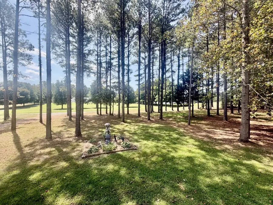 24 Fleeman Rd, Lawrenceburg, TN 38464 - #2