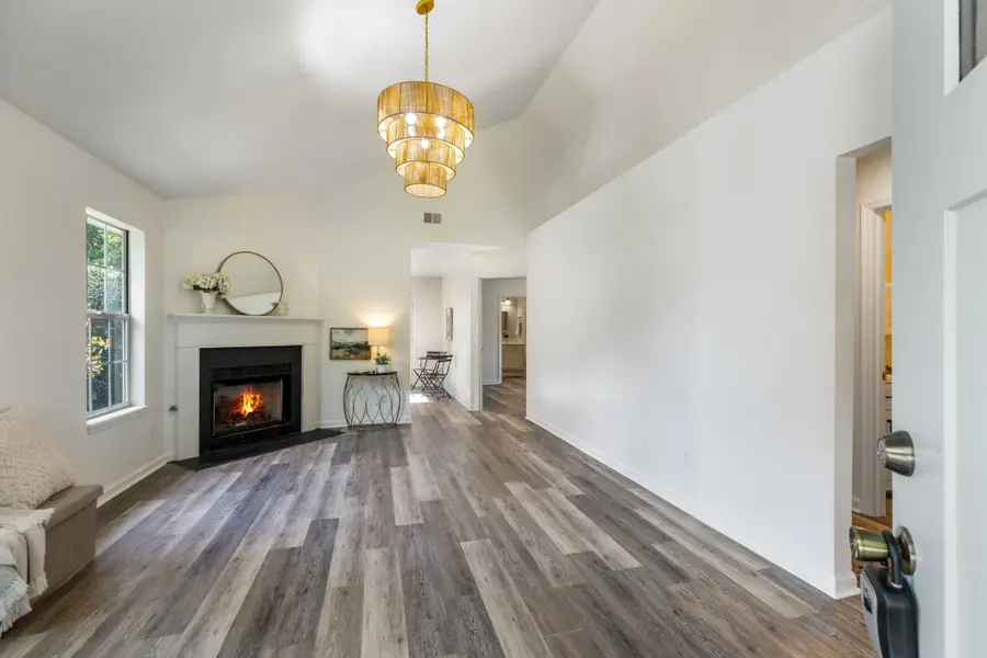2813 Steamboat Dr, Nashville, TN 37214 - #3