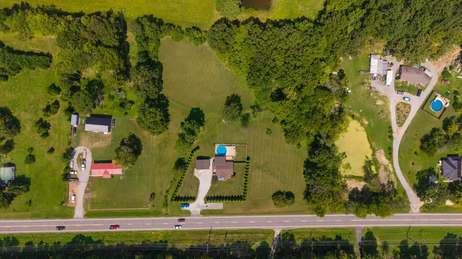 4238 Highway 70 W, Dickson, TN 37055 - #2