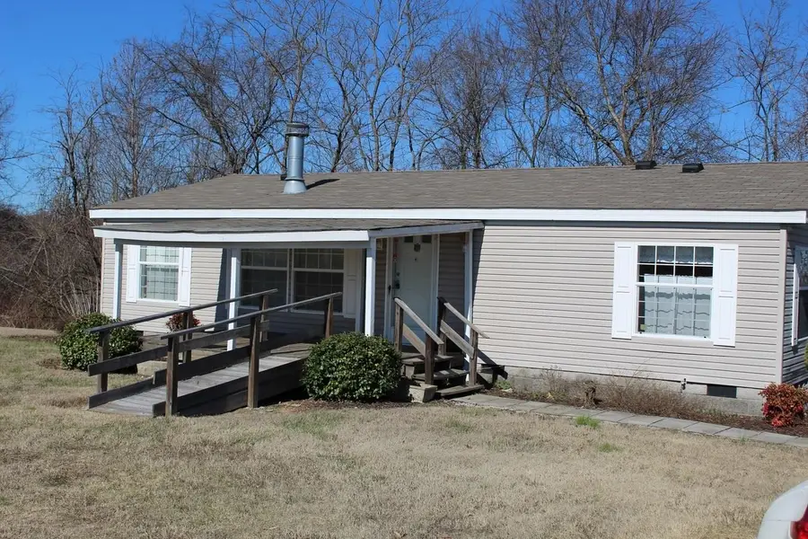 1872 New Highway 7, Columbia, TN 38401 - #2
