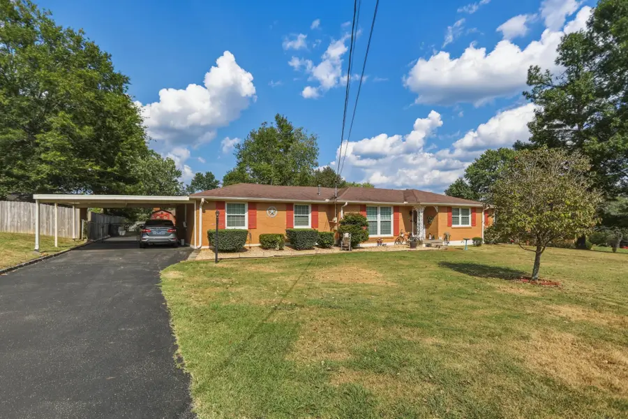110 La Bar Dr, Hendersonville, TN 37075 - #2