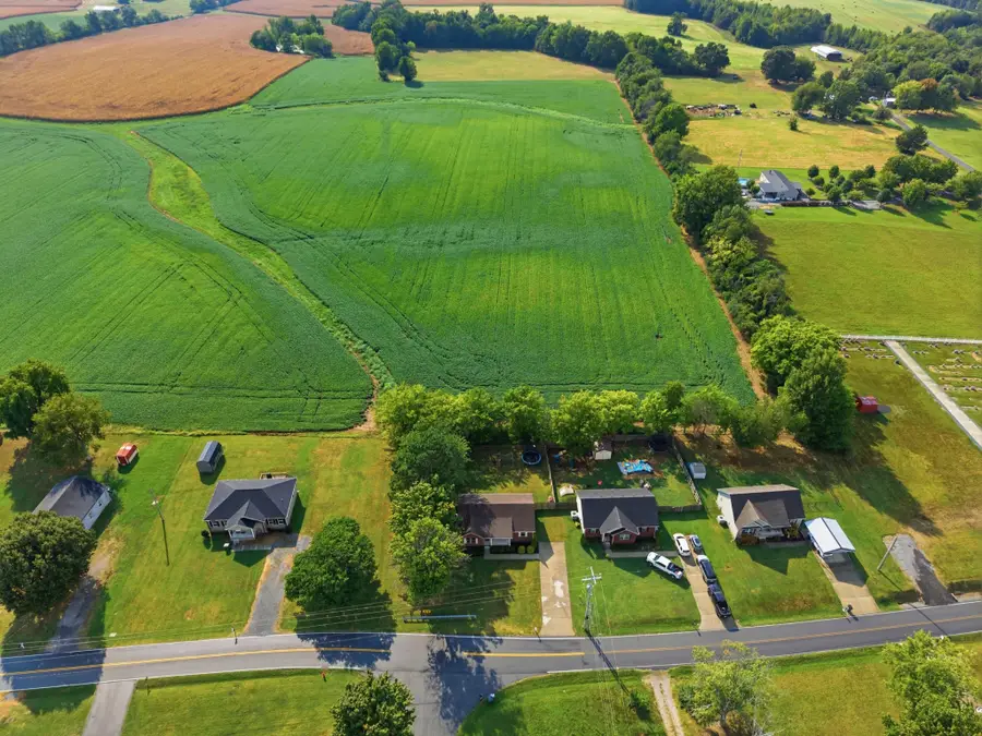 195 Scattersville Rd, Portland, TN 37148 - #3