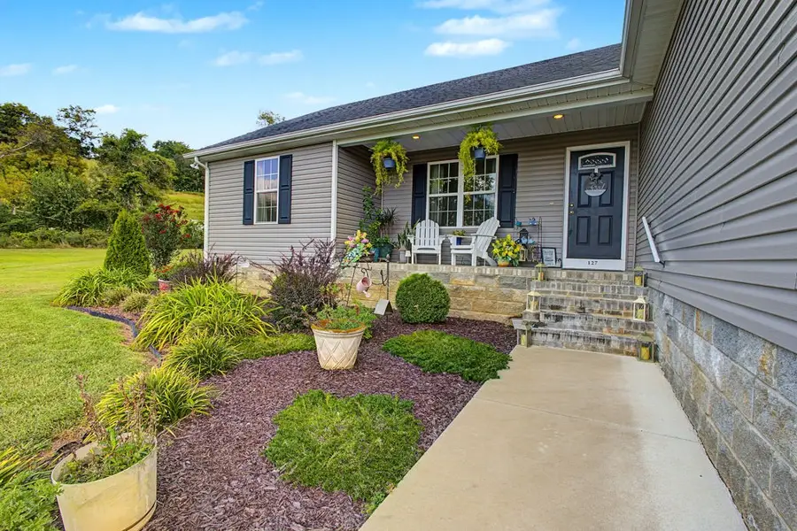 127 Fiddlers Ct, Pulaski, TN 38478 - #3