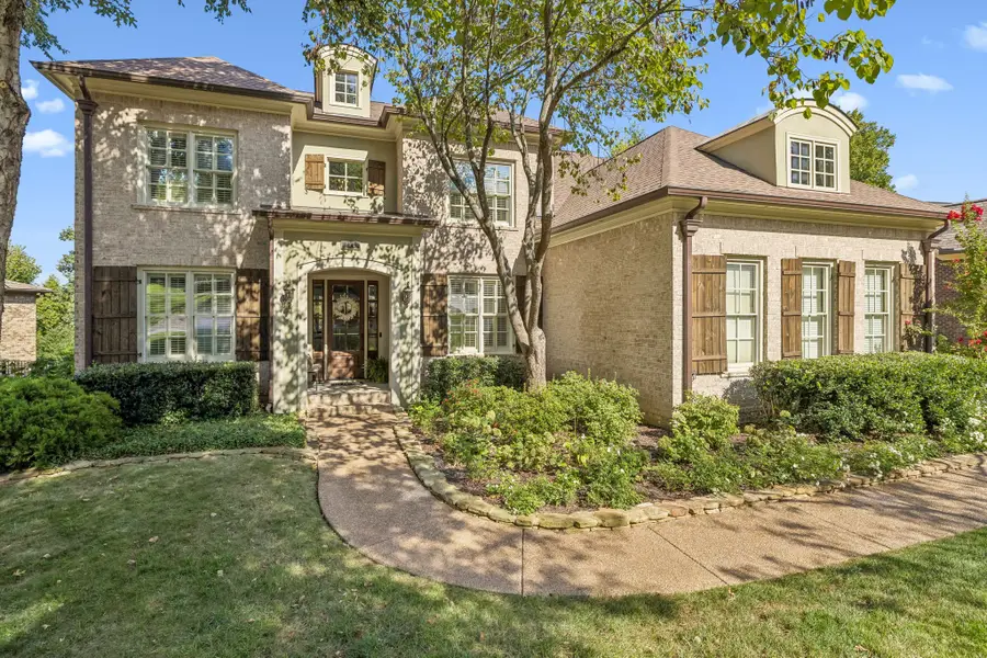 190 Azalea Ln, Franklin, TN 37064 - #2