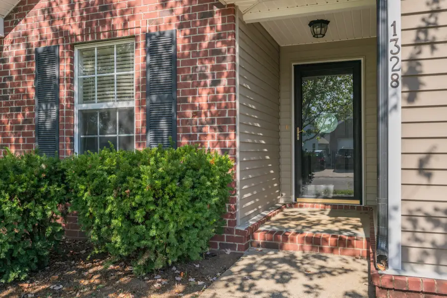 1328 Macduff Dr, Murfreesboro, TN 37128 - #3