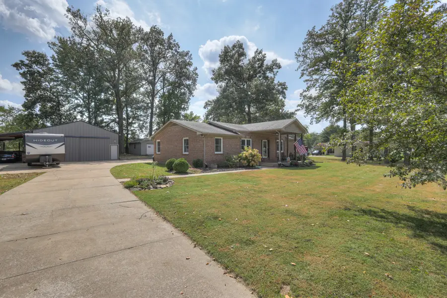 105 Hood Trl, Portland, TN 37148 - #2