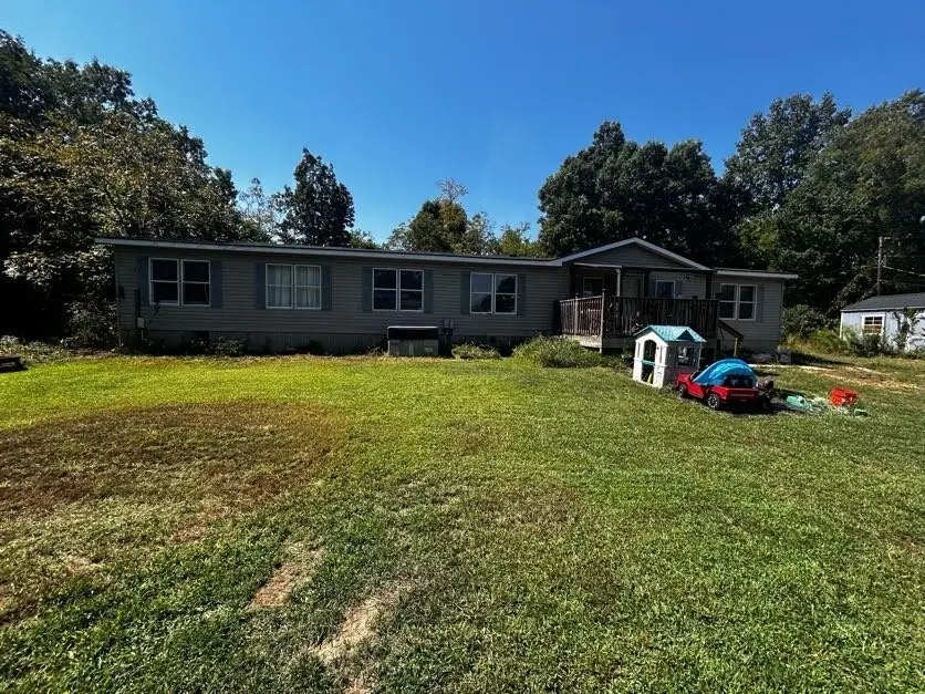 284 Buffalo Rd, Clinton, TN 37716 - #2