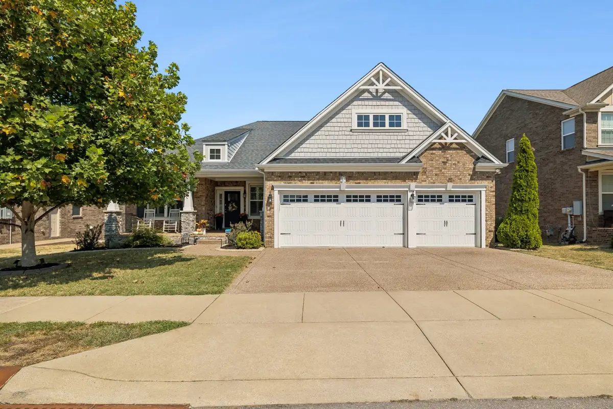 4044 Ethan Ave, Mount Juliet, TN 37122 - #1
