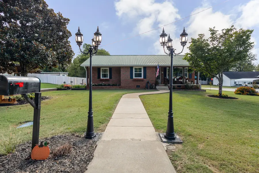 106 High St, Bell Buckle, TN 37020 - #2
