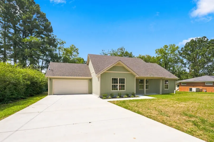 257 Hendrixson Drive, Manchester, TN 37355 - #2