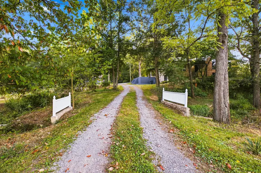 1444 Highway 52 E, Portland, TN 37148 - #3