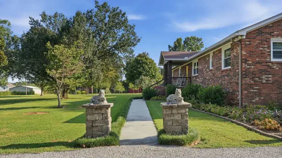 2643 Roy Mccollum Rd, Lewisburg, TN 37091 - #3