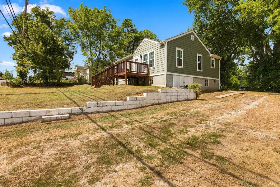 1123 Mapleash Ave, Columbia, TN 38401 - #3