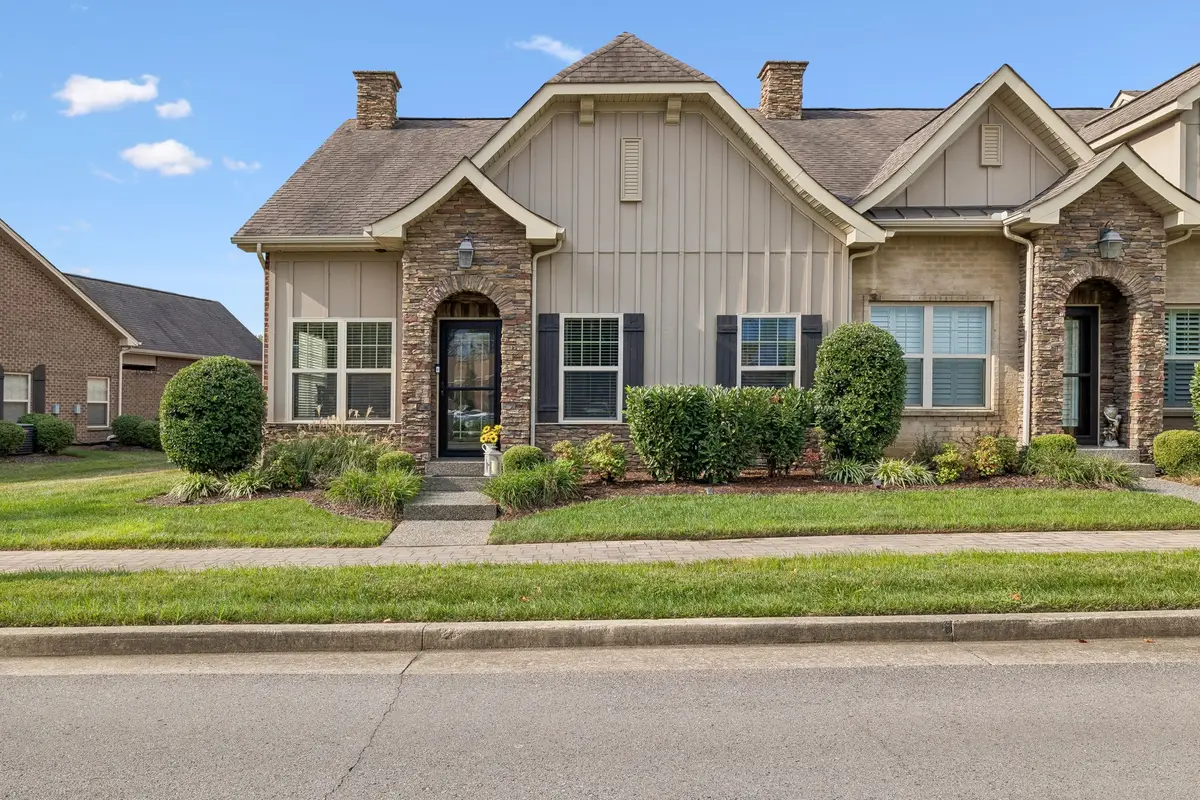 254 Glennister Ct, Gallatin, TN 37066 - #1