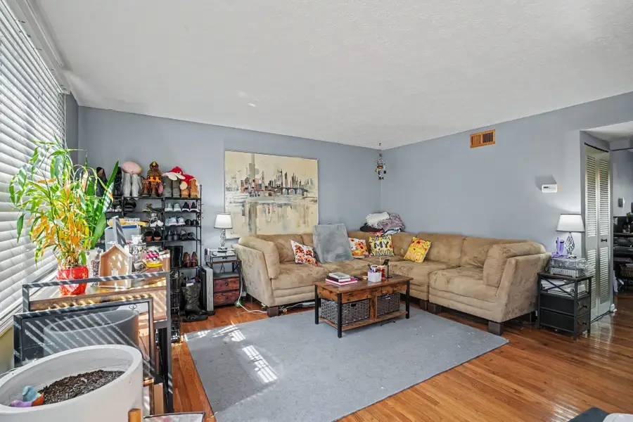 129 Five Oaks Dr, Nashville, TN 37217 - #2