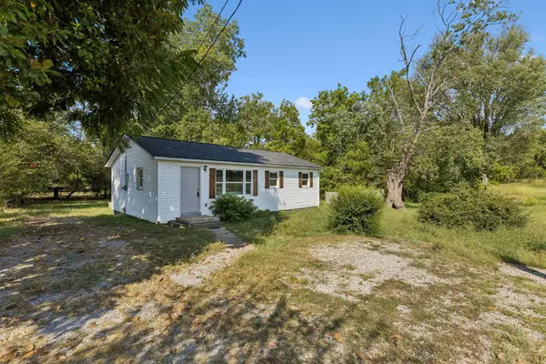621 Dixon Branch Rd, Loretto, TN 38469