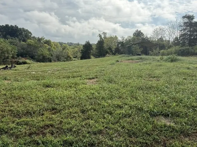 1375 Edgewood Rd, Mc Ewen, TN 37101 - #1