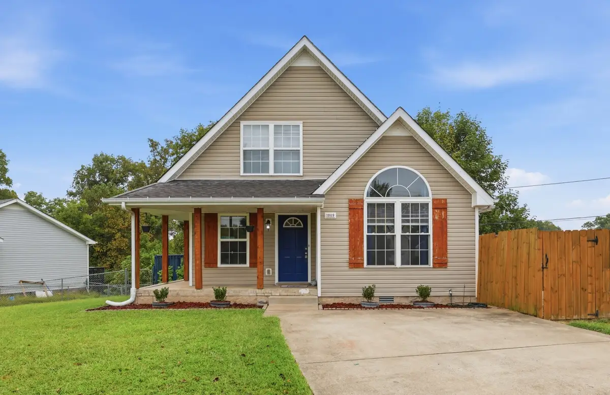 1009 Winesap Rd, Clarksville, TN 37040 - #1