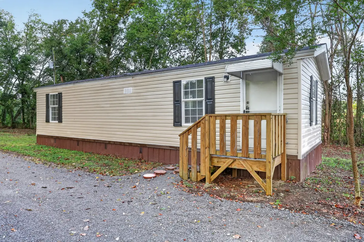 310 Carter Ln, Castalian Springs, TN 37031 - #1