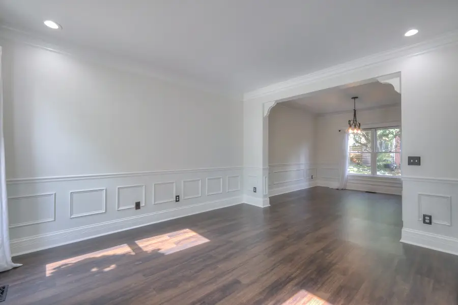412 Arlington Pl, Nashville, TN 37221 - #2