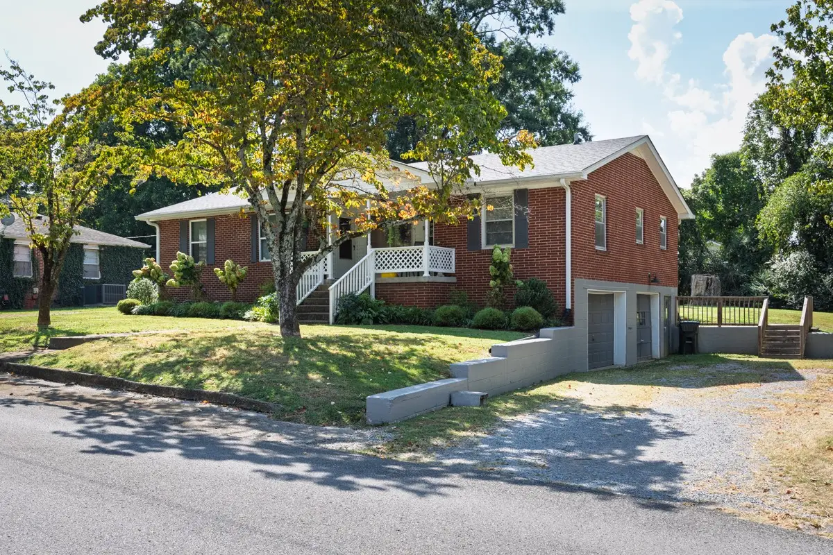 1116 Langwood Dr, Gallatin, TN 37066 - #1