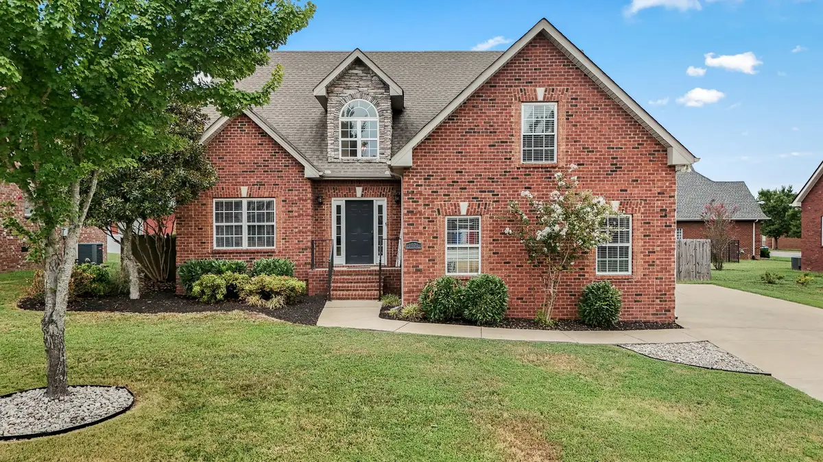 1921 Walking Dr, Murfreesboro, TN 37130 - #1