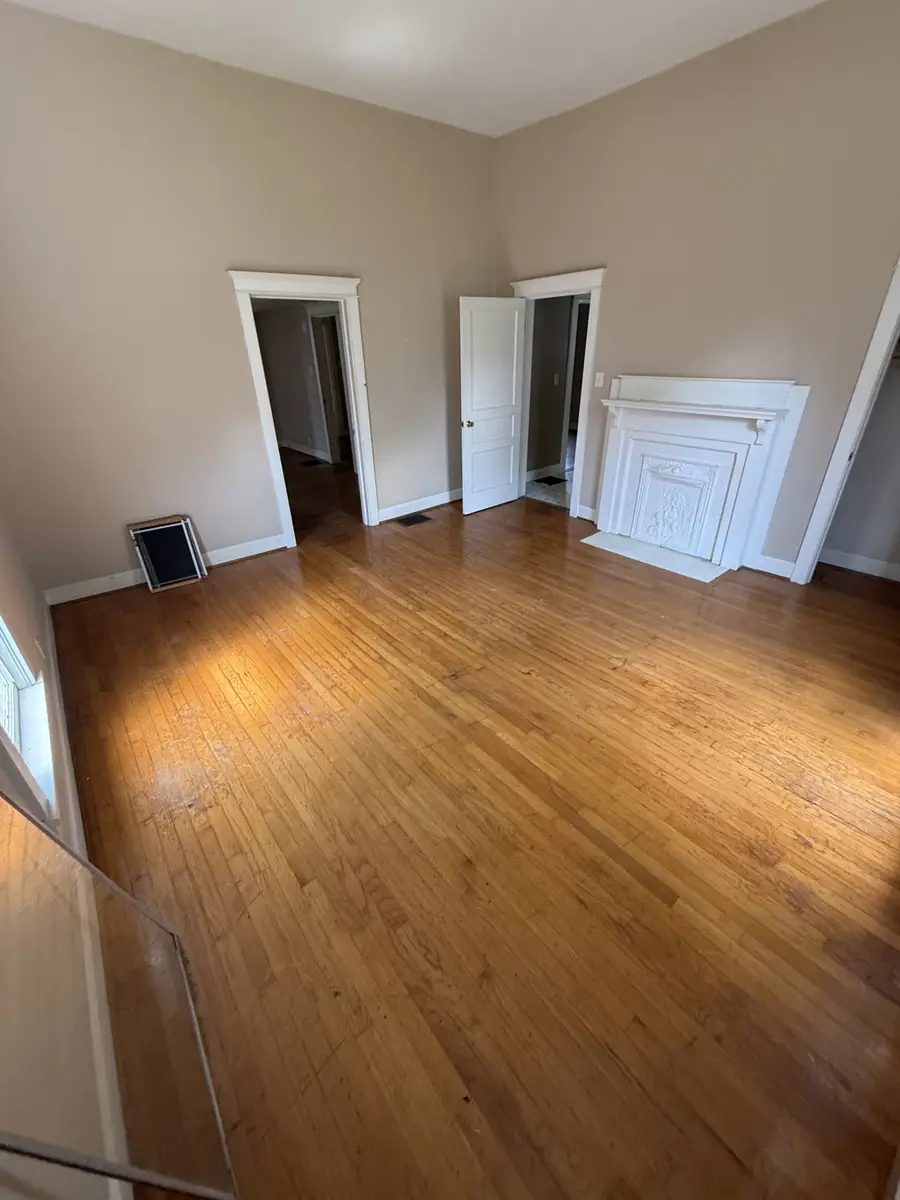 210 N Oak St, Springfield, TN 37172 - #2