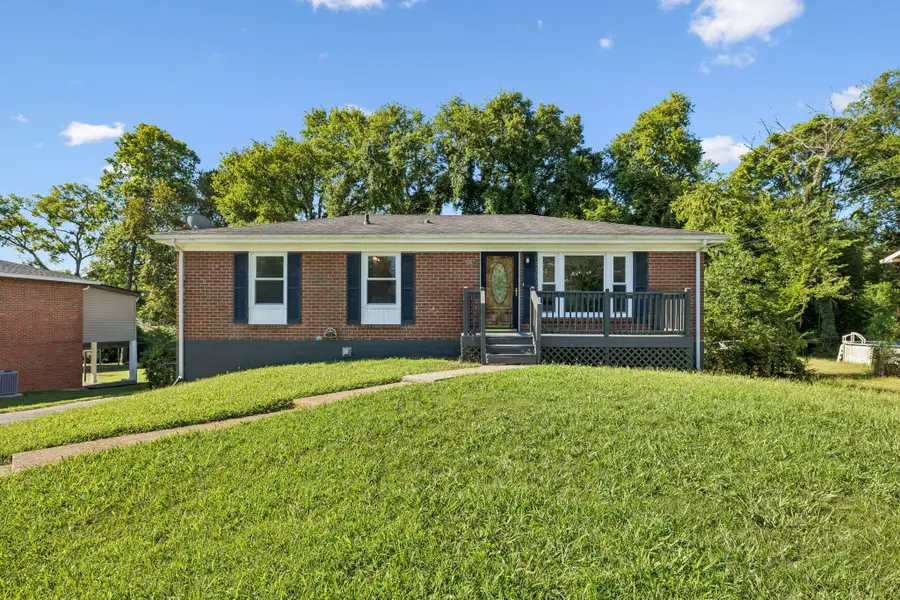 5007 Bonnameade Dr, Hermitage, TN 37076 - #2
