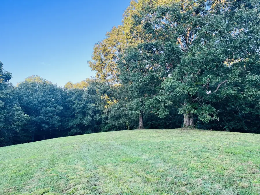 545 Deepwood Drive, Waverly, TN 37185 - #2