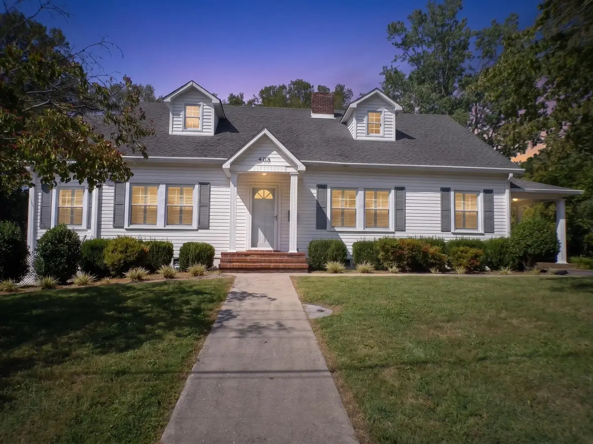 408 W Main St, Smithville, TN 37166 - #1