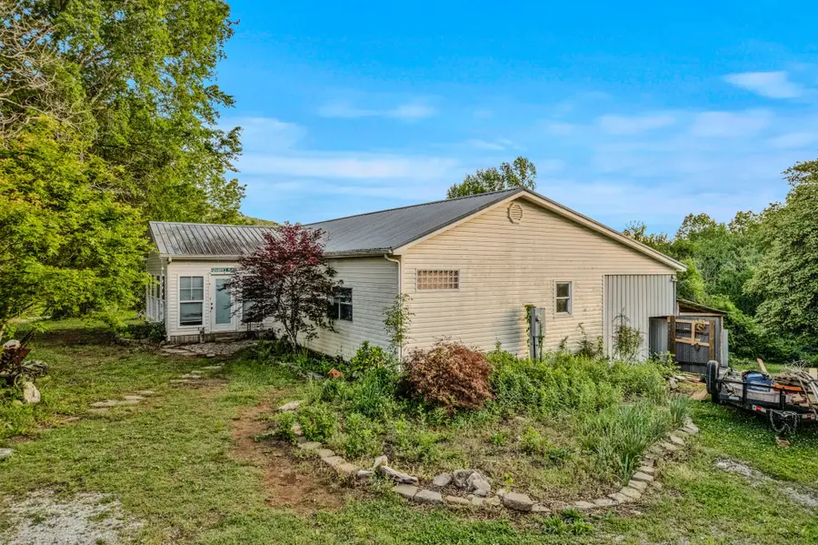 2000 Myers Cove Rd, McMinnville, TN 37110 - #2