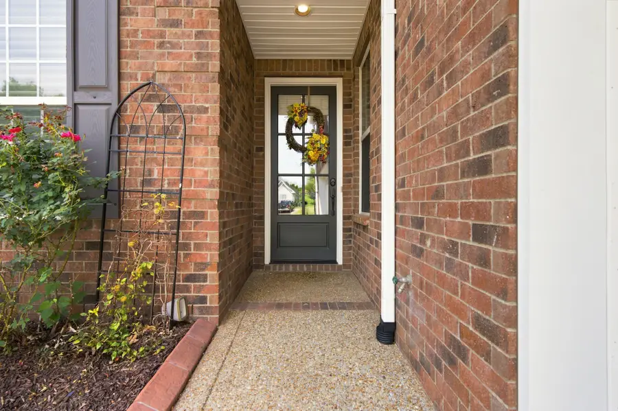 1009 Larkwood Dr, Hermitage, TN 37076 - #2