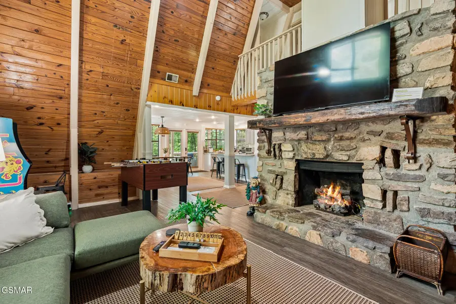 459 Sugar Mtn Way, Pigeon Forge, TN 37863 - #2