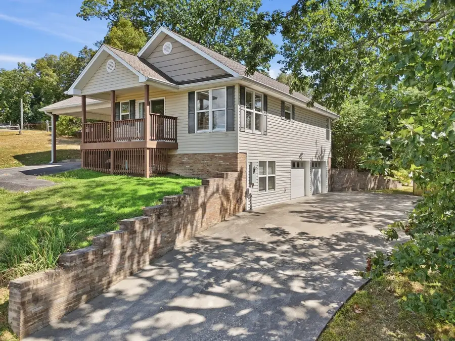 1092 Cottage Stone Ln Ne, Cleveland, TN 37312 - #2