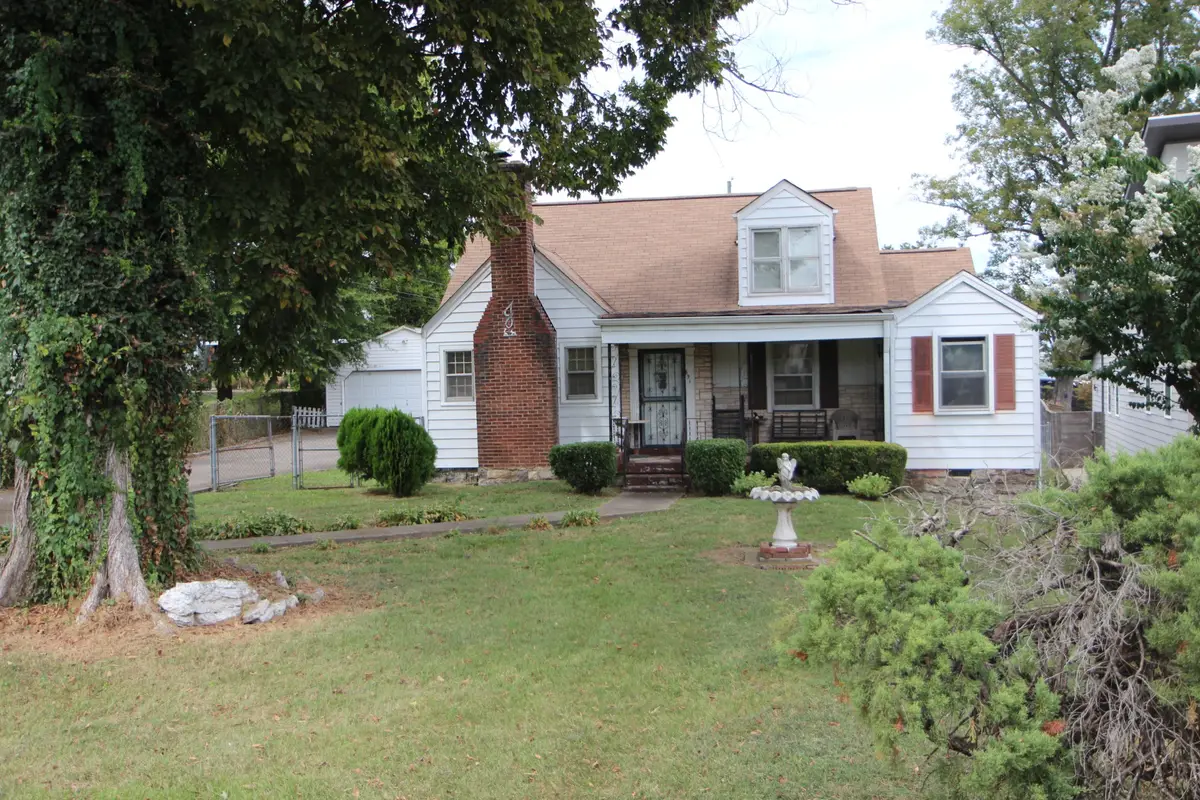 831 Dewees Ave, Nashville, TN 37204 - #1