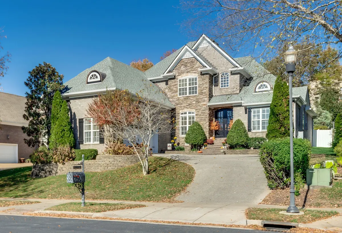 300 Keswick Grove Ln, Franklin, TN 37067 - #1